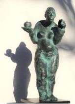 APHRODITE MIT DEM ZANKAPFEL /  Bronze / Hhe 20 cm / Bettina Steinborn / Kunstgu F. Mundry